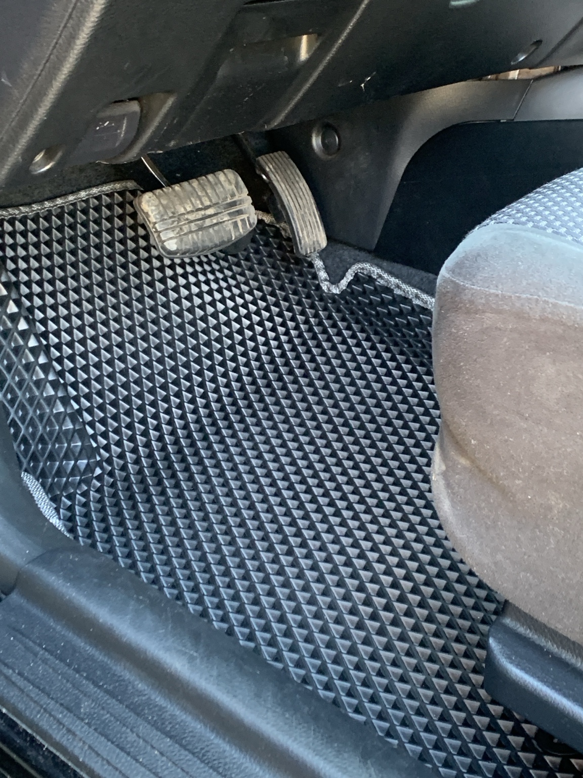 Avto_EVA_Praha práce